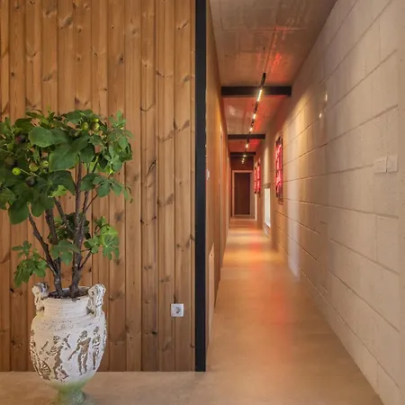 Villa New! Contemporary Fantazija - A Luxurious Retreat In