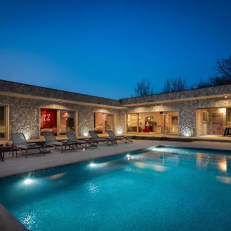 Villa New! Contemporary Fantazija - A Luxurious Retreat In Dicmo