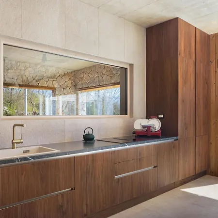 New! Contemporary Fantazija - A Luxurious Retreat In Villa Dicmo