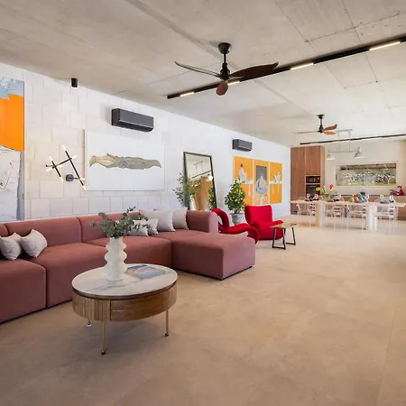 New! Contemporary Fantazija - A Luxurious Retreat In Dicmo